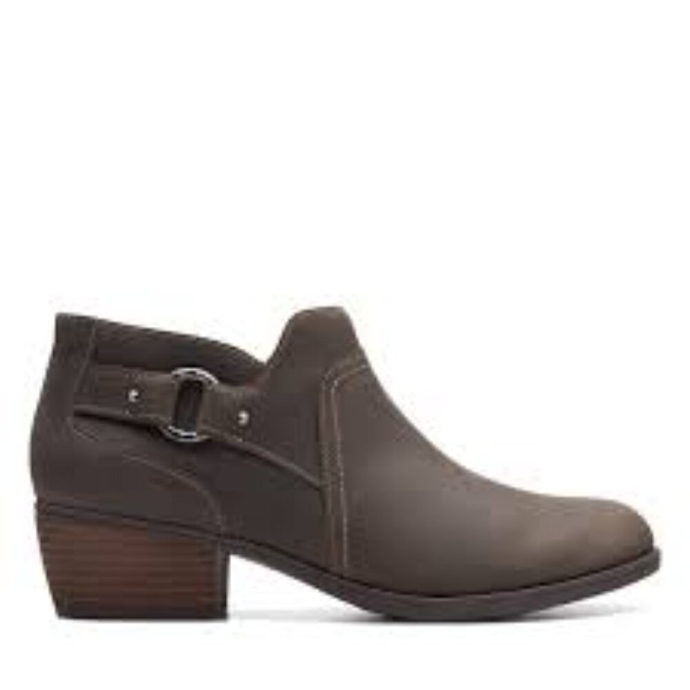 Clarks Women's Charleton Grace Buckled Leather Ankle Booties Dark Brown sz 7 NIB